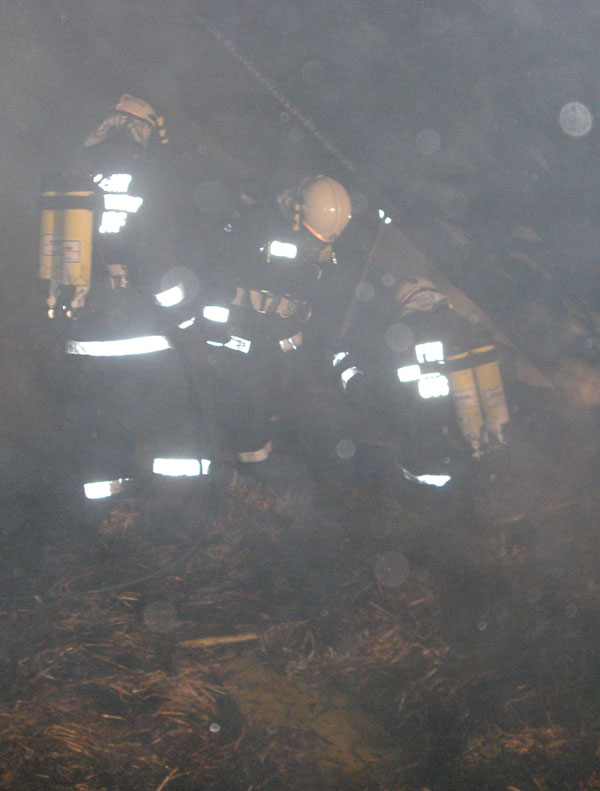 Atemschutztrupp im Einsatz