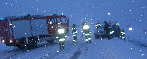 Bergung bei dichtem Schnellfall