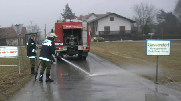 Bei der Reinigung mittels HD Rohr