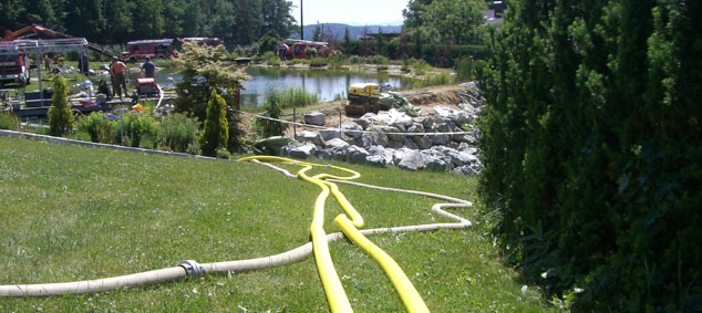 Unz&auml;hlige Meter Schlauch wurden verlegt
